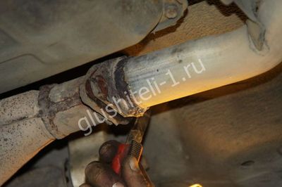 Ремонт выхлопной системы  Subaru Forester