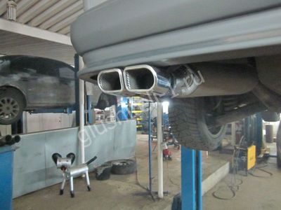 Установка насадки на глушитель  Mercedes-Benz E W124